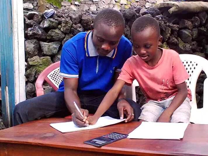 Programme de lutte contre l’échec scolaire “LUCES”